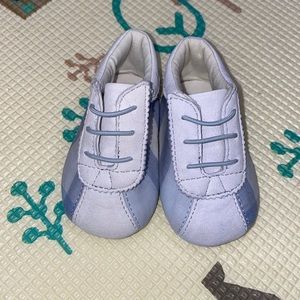 Baby shoes